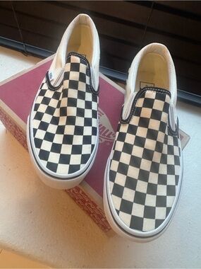 Vans Checkerboard Slip-On - Black and White